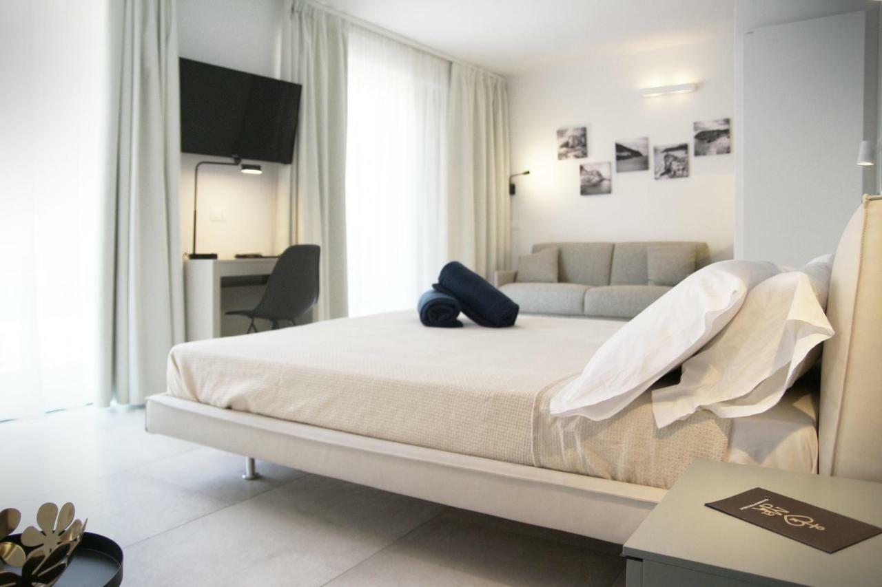 Mada Charm Apartments Terrace&Carugio Вернацца Экстерьер фото