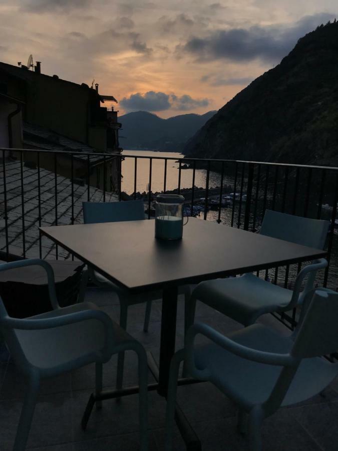 Mada Charm Apartments Terrace&Carugio Вернацца Экстерьер фото